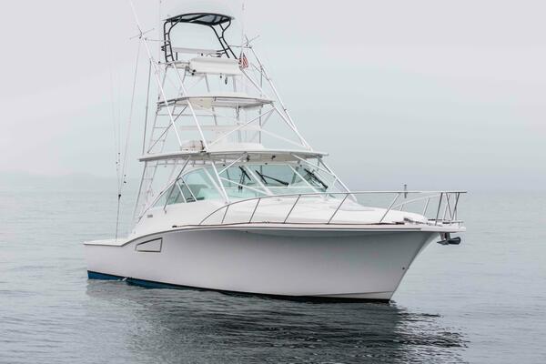 2008 Cabo 38 Express SHOW TIME 