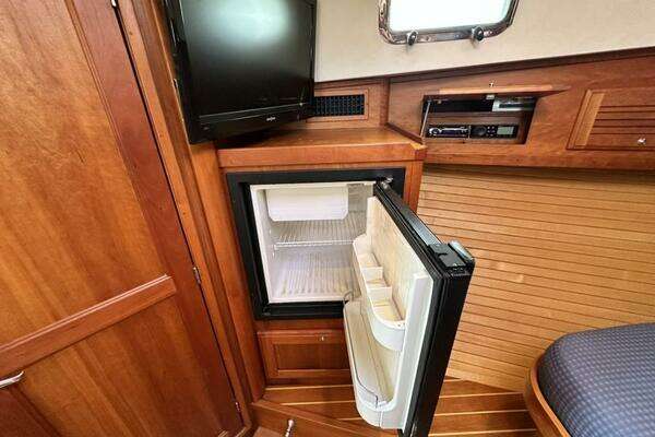 Sabre 34 Express Yacht For Sale