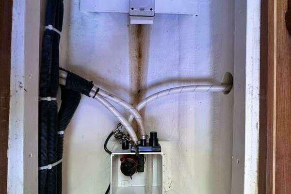 Sabre 34 Express Yacht For Sale