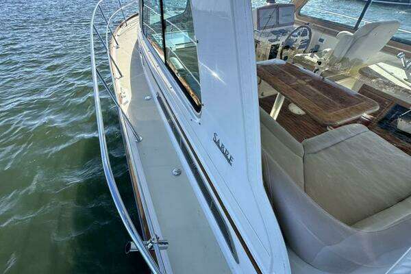 Sabre 34 Express Yacht For Sale