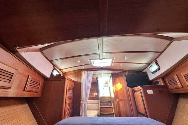 Sabre 34 Express Yacht For Sale