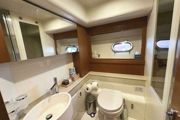 Ferretti Yachts 530 Yacht For Sale