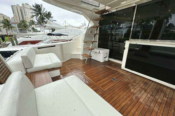 Ferretti Yachts 530 Yacht For Sale
