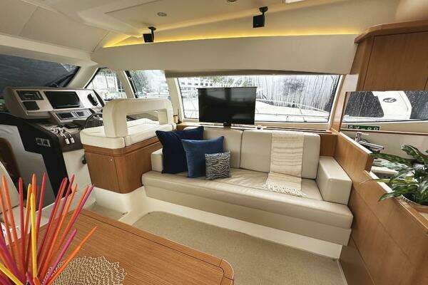 Ferretti Yachts 530 Yacht For Sale