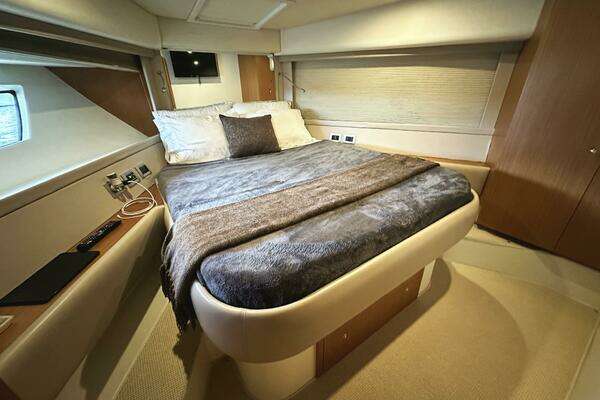 Ferretti Yachts 530 Yacht For Sale