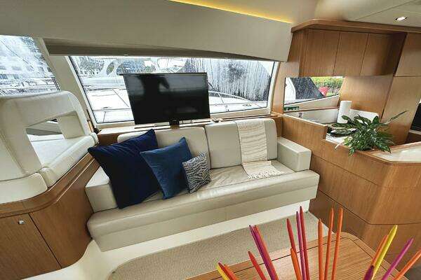 Ferretti Yachts 530 Yacht For Sale