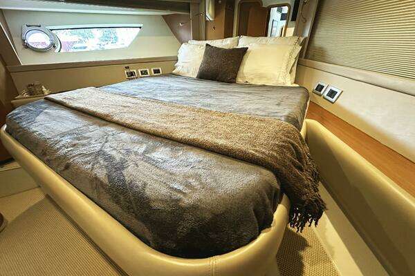 Ferretti Yachts 530 Yacht For Sale