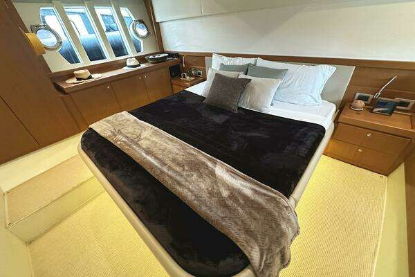 Ferretti Yachts 530 Yacht For Sale