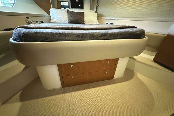 Ferretti Yachts 530 Yacht For Sale