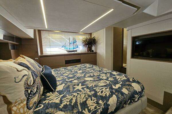Prestige 460 Fly Yacht For Sale