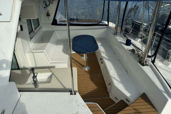Lagoon 440 Yacht For Sale