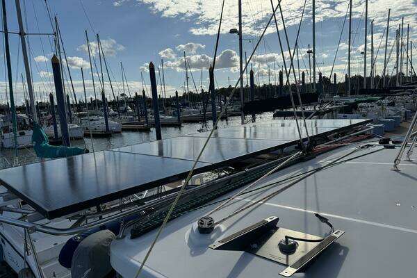 Lagoon 440 Yacht For Sale