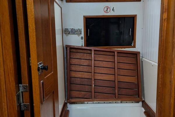 Larose des Vents V 33ft Hunter Yacht For Sale