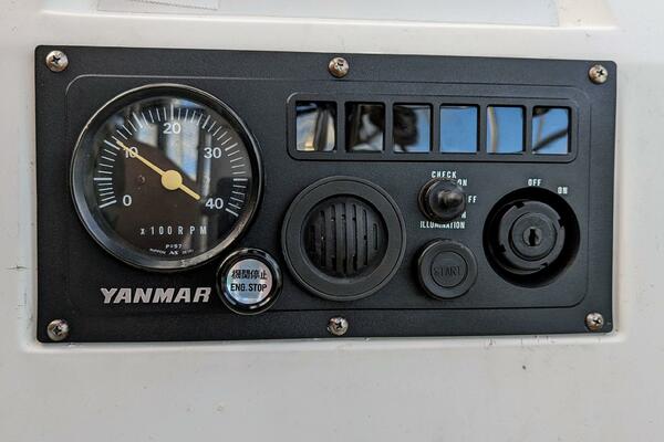 Larose des Vents V 33ft Hunter Yacht For Sale