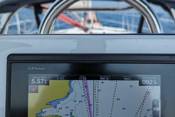 Larose des Vents V 33ft Hunter Yacht For Sale