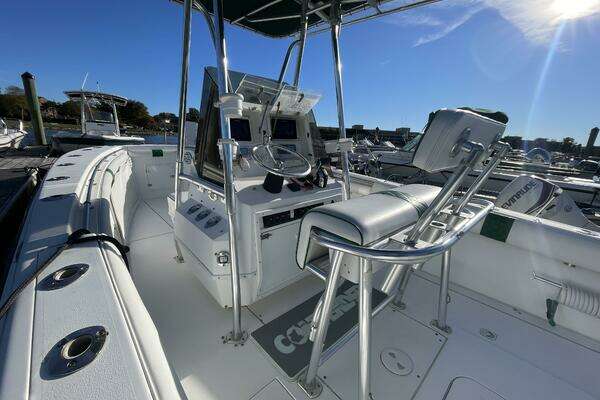 Photo of the 2001 Contender 23 Open