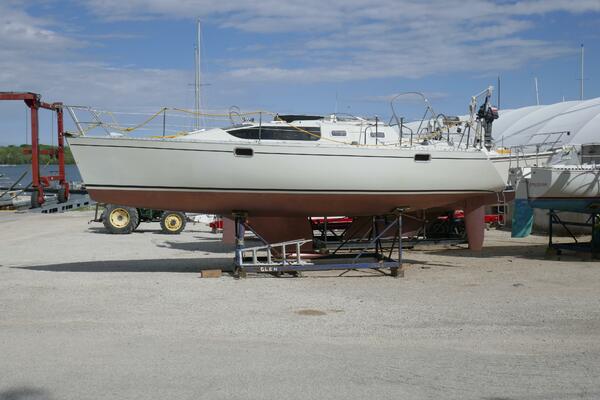 Moonraker 32ft Kirie Yacht For Sale