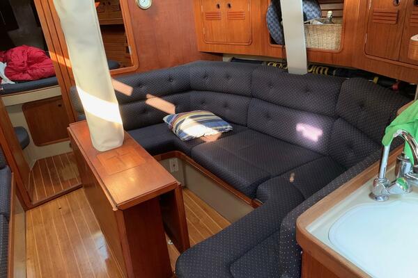 FLYTE 39ft C amp C Yacht For Sale FLYTE 39ft C amp C Yacht For Sale
