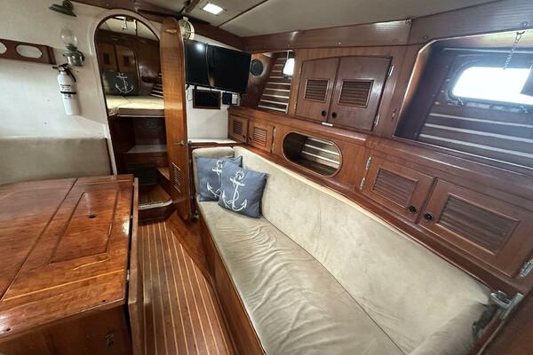 Big Adventure 46ft Oceanic Yacht For Sale