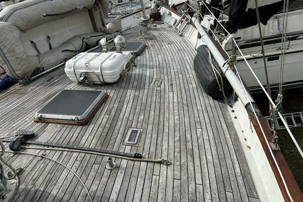 Big Adventure 46ft Oceanic Yacht For Sale