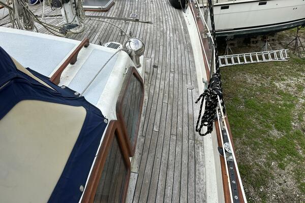 Big Adventure 46ft Oceanic Yacht For Sale