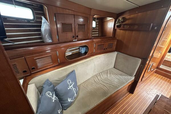 Big Adventure 46ft Oceanic Yacht For Sale
