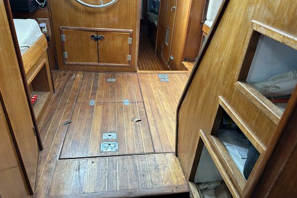 Big Adventure 46ft Oceanic Yacht For Sale