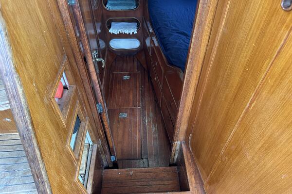 Big Adventure 46ft Oceanic Yacht For Sale