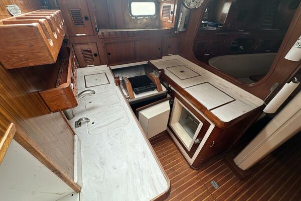 Big Adventure 46ft Oceanic Yacht For Sale