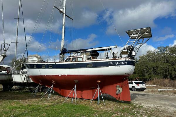 Big Adventure 46ft Oceanic Yacht For Sale