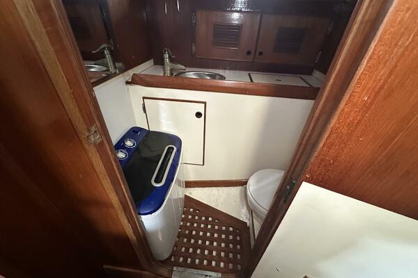 Big Adventure 46ft Oceanic Yacht For Sale