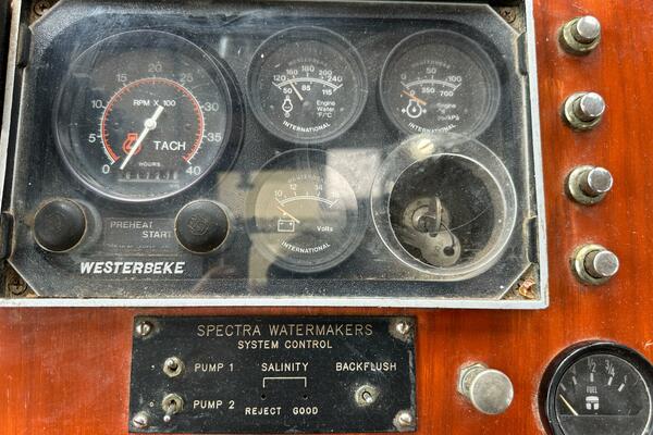 Big Adventure 46ft Oceanic Yacht For Sale