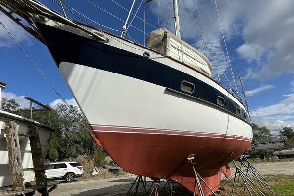 Big Adventure 46ft Oceanic Yacht For Sale
