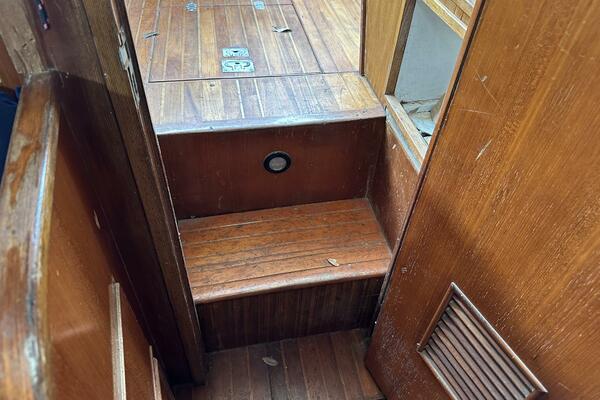 Big Adventure 46ft Oceanic Yacht For Sale