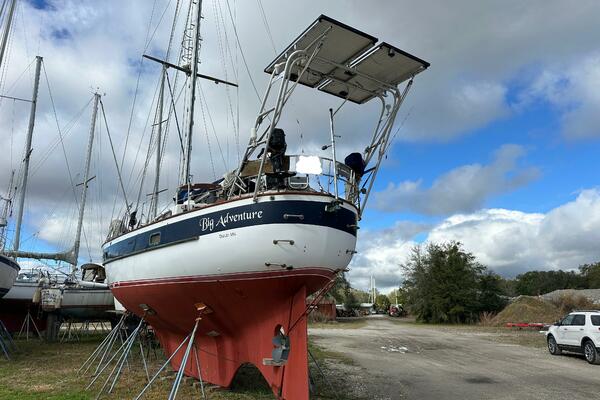 Big Adventure 46ft Oceanic Yacht For Sale