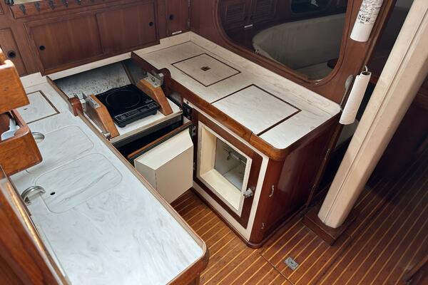 Big Adventure 46ft Oceanic Yacht For Sale