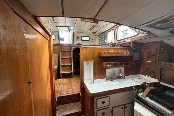 Big Adventure 46ft Oceanic Yacht For Sale