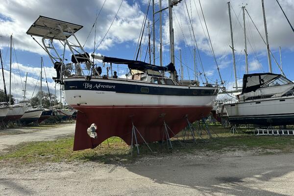 Big Adventure 46ft Oceanic Yacht For Sale