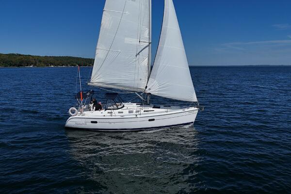 Monarch 35ft Hunter Yacht For Sale