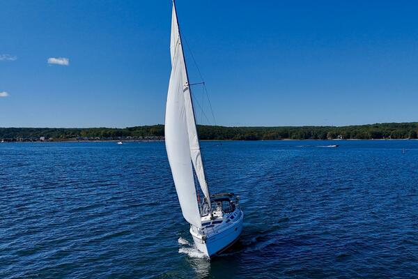 Monarch 35ft Hunter Yacht For Sale