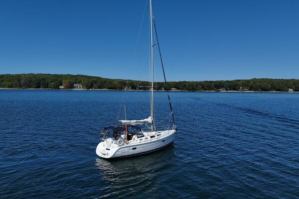 Monarch 35ft Hunter Yacht For Sale
