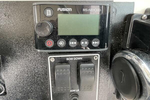 28ft Pursuit Yacht For Sale 28ft Pursuit Yacht For Sale