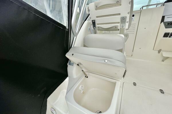 28ft Pursuit Yacht For Sale 28ft Pursuit Yacht For Sale