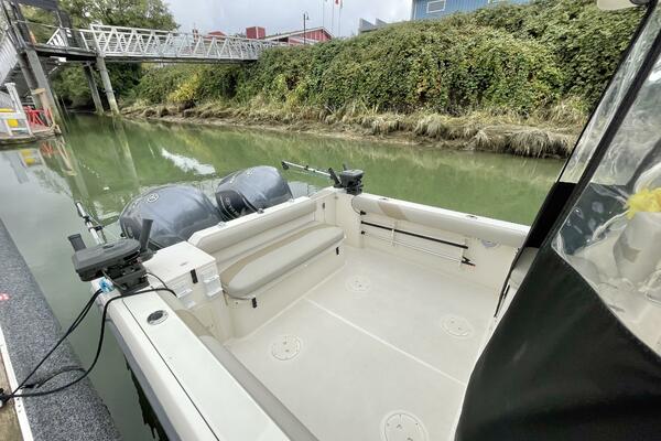 28ft Pursuit Yacht For Sale 28ft Pursuit Yacht For Sale