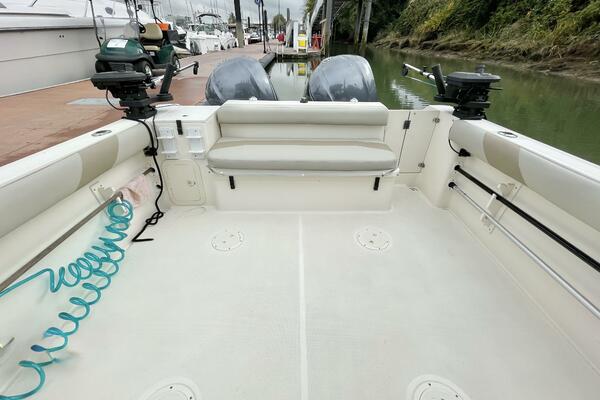 28ft Pursuit Yacht For Sale 28ft Pursuit Yacht For Sale