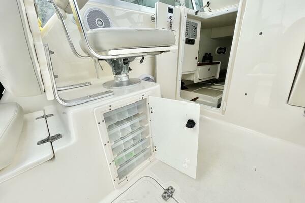 28ft Pursuit Yacht For Sale 28ft Pursuit Yacht For Sale