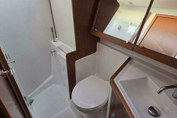 Beneteau Oceanis 41 Yacht For Sale