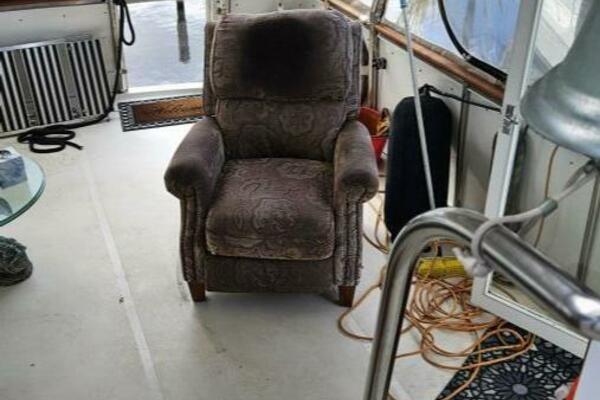 Adventure 48ft CHB Yacht For Sale