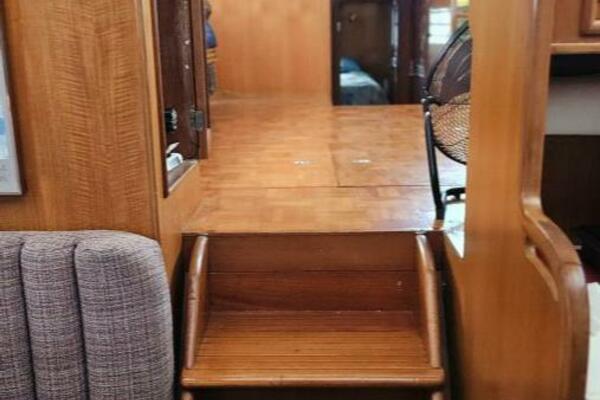 Adventure 48ft CHB Yacht For Sale