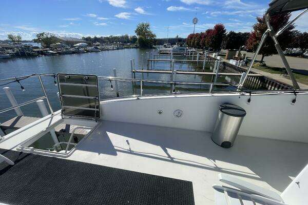 Viking 50 Motor Yacht Yacht For Sale